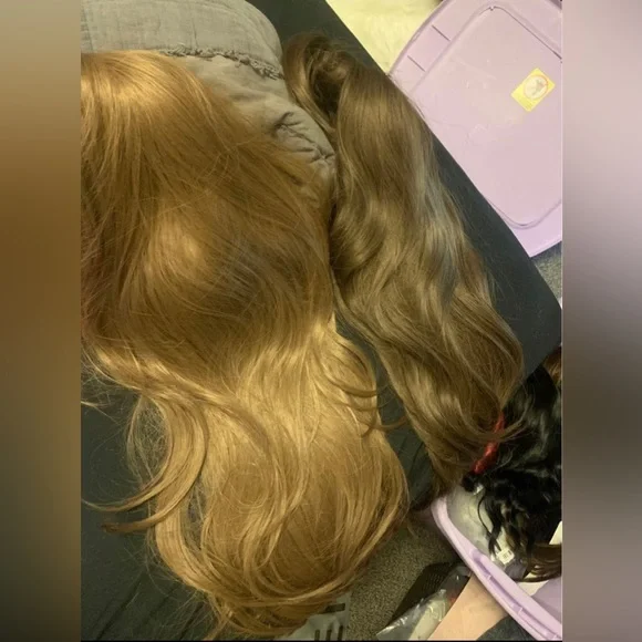 Wigs (individual) - Picture 5 of 6